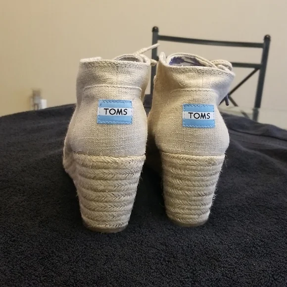 Toms Wedges - Picture 5 of 8